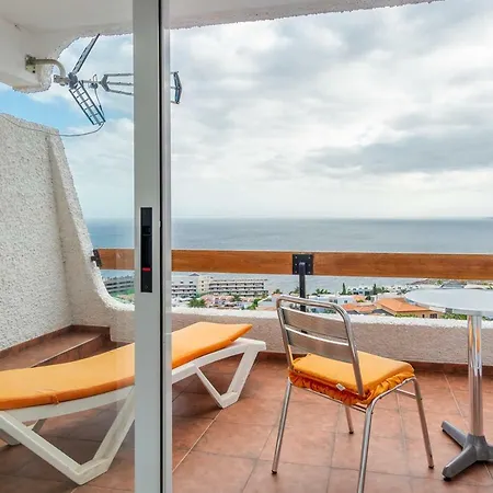 Live Oceania Apartment Tabaiba